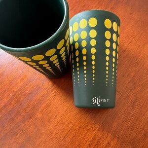 Silipint Green and Yellow Pint Silicone Glass Set